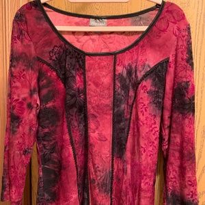 Roz & Ali Black & Red Crushed Velvet Top